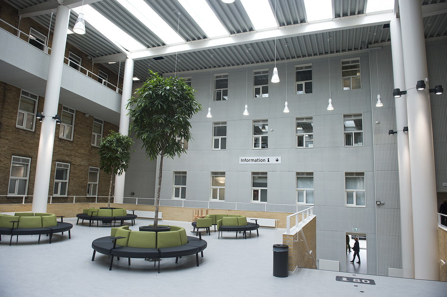 Atriumgården på Svendborg Sygehus