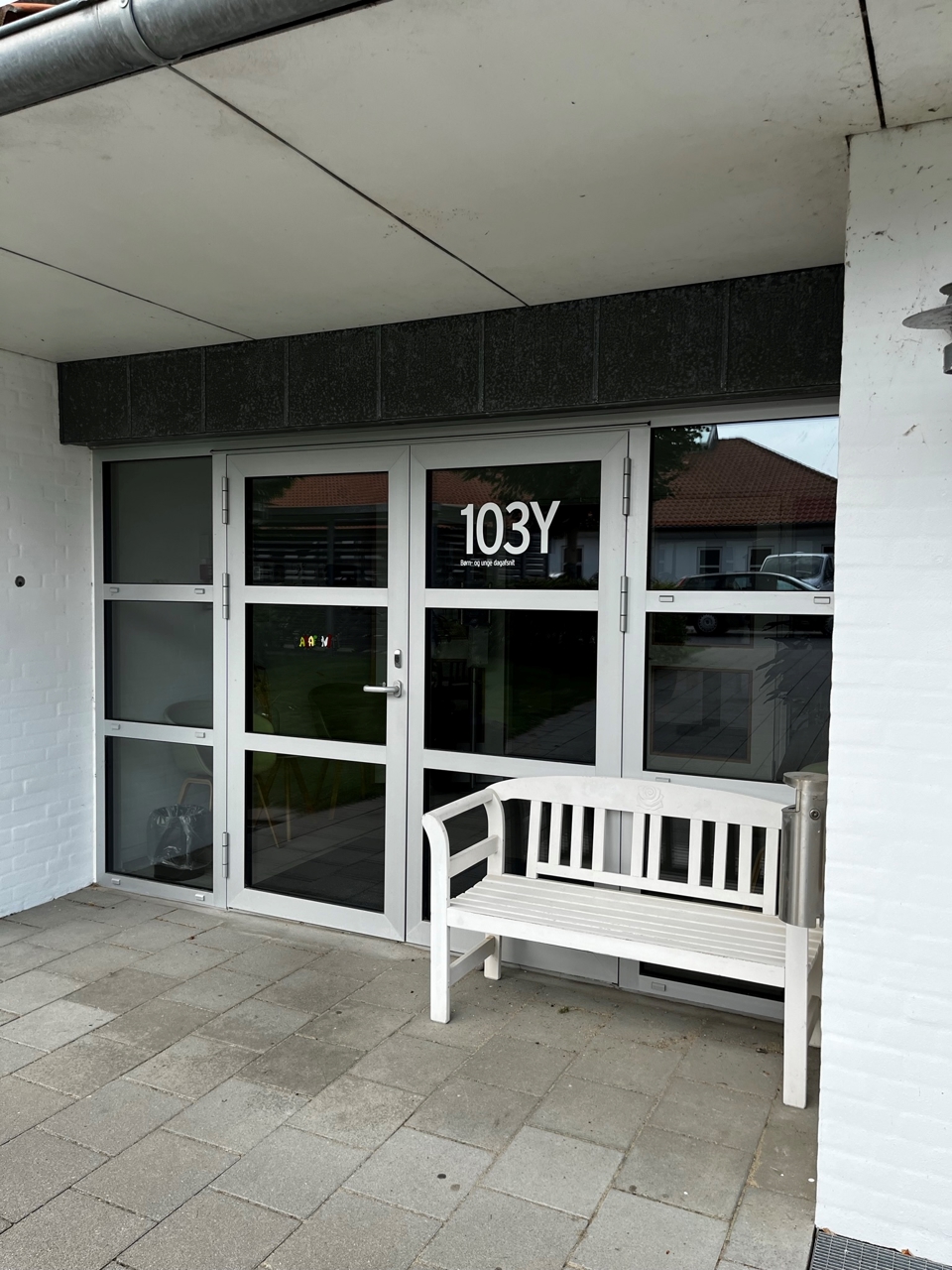 Indgang 103Y børne- og ungdomspsykiatrien i Esbjerg