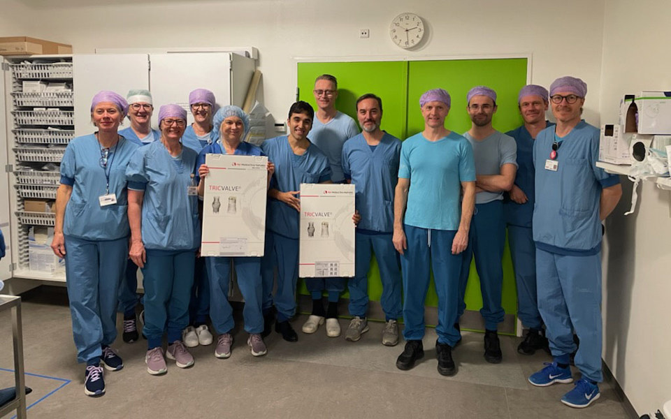 Billede af OUH-medarbejdere, der har gennemført de første tricvalve procedurer i Norden