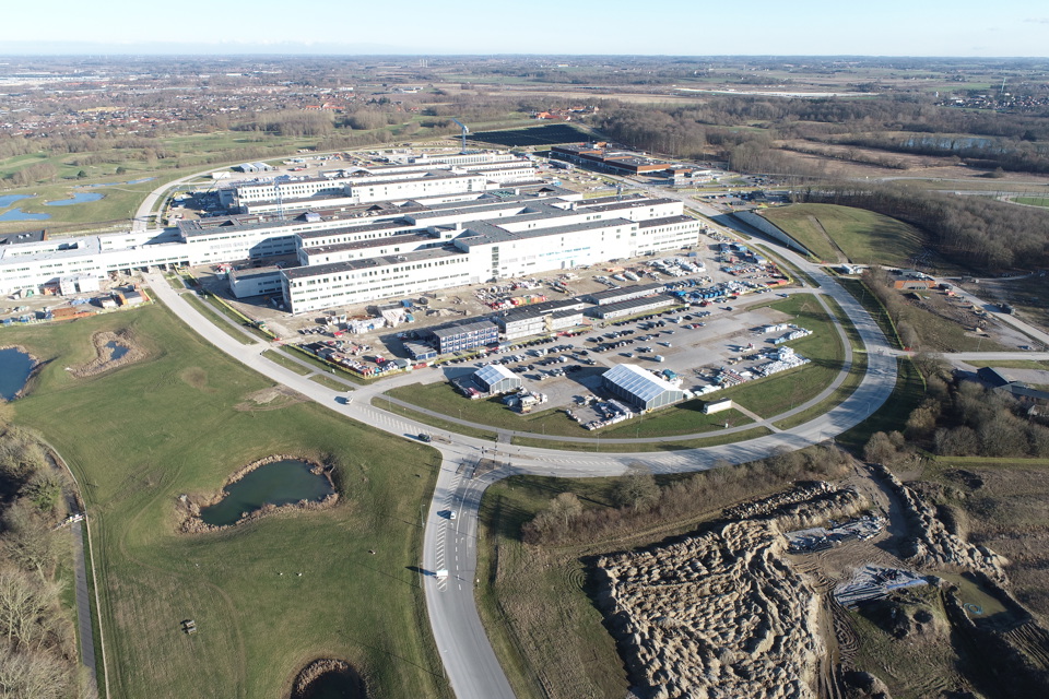 Billede af det nye OUH marts 2023