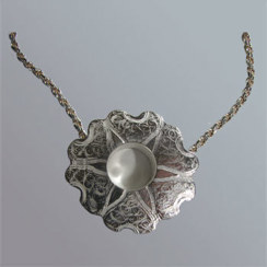 Billede af fikseringsbånds-smykke